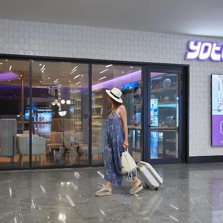 Yotelair Istanbul Airport, Duty Free - International Transit Area-2